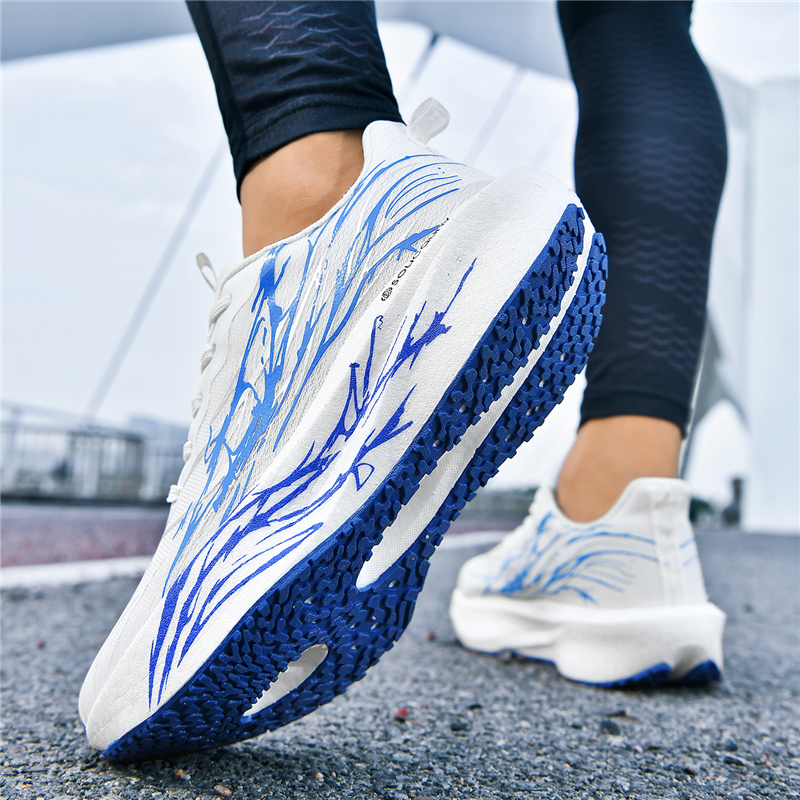 男性マラソンランニングシューズスポーツカーボンボード女性の快 - Running Shoe Carbon のレビューと価格