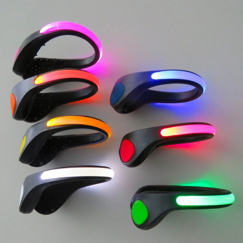 新しい発光シューズクリップライト LED安全警告灯 アウトド - Running Gear Outdoor のレビューと価格