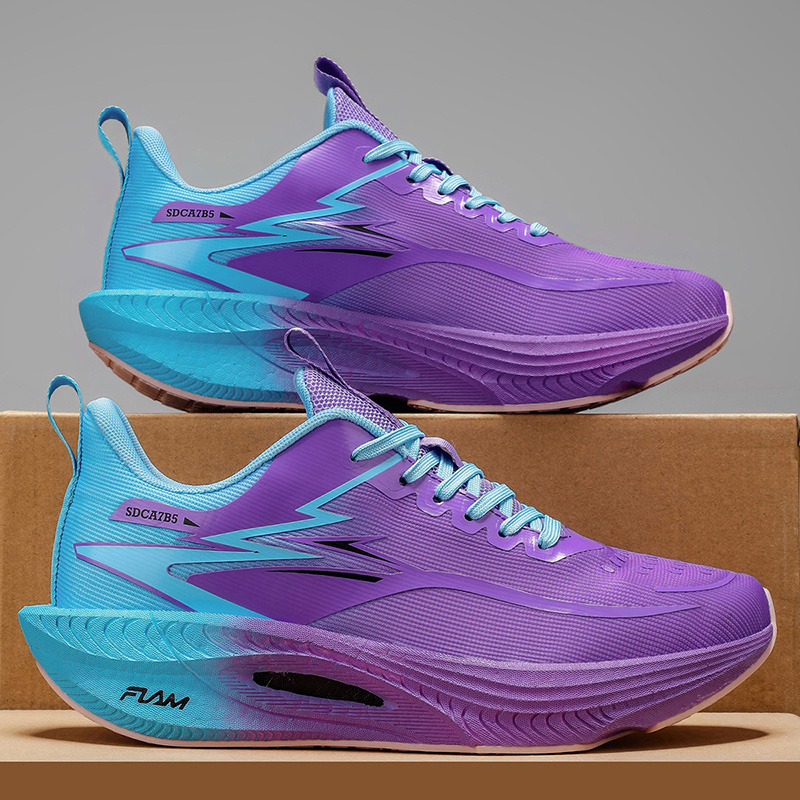 ランニングシューズ メンズ カーボンボード マラソン スポー - Running Shoe Carbon のレビューと価格